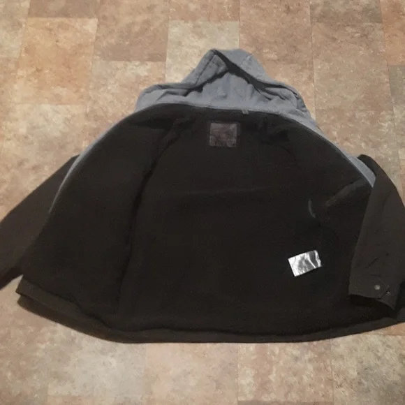 NWOT Men's Levi's Washed Cotton Sherpa-Lined Hooded Jacket. Size Large. - Picture 4 of 8